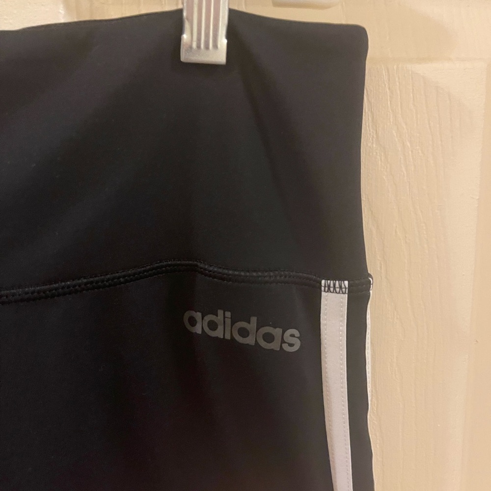 Adidas leggings, medium
